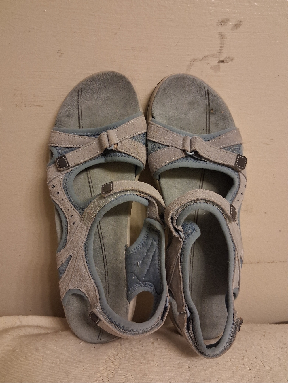 Womens Light Blue EASY SPIRIT Suede Sport Sandals Size 10